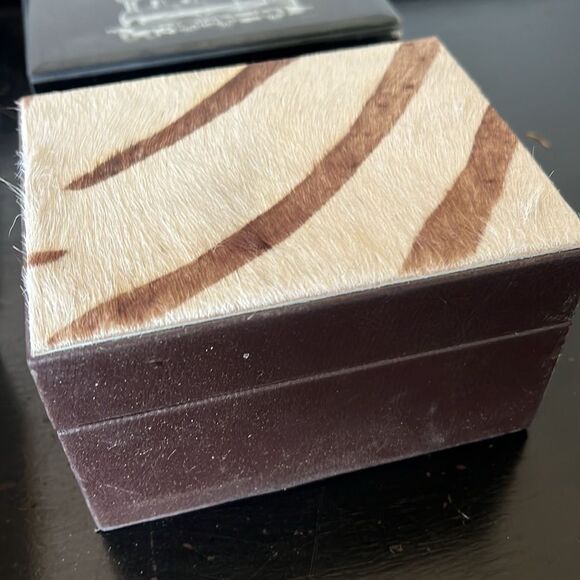 Set of 4 Trinket Boxes - Picture 3 of 12